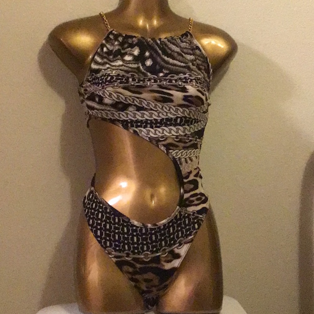 Leopard chain 1 piece